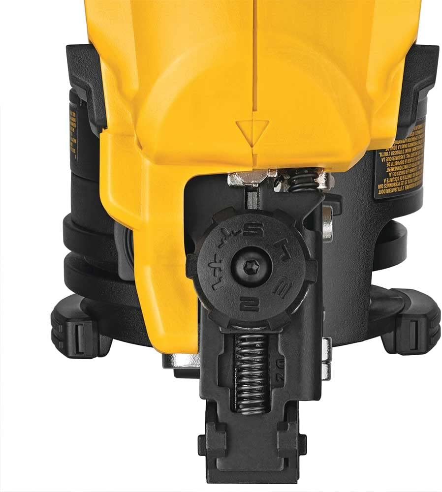 Cloueur de toiture en bobine sans fil Dewalt, 20 V maximum, 15 degrés