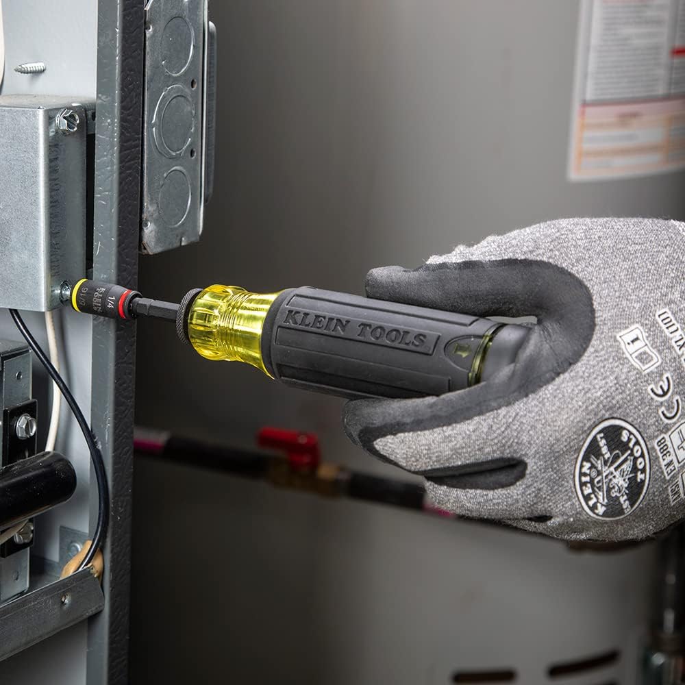 Klein Tools Tournevis ajustable 14 en 1 avec douille à bascule