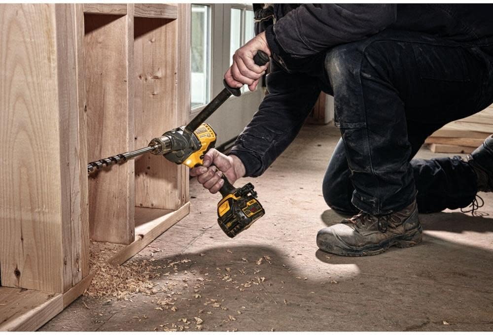 Kit mélangeur/perceur Dewalt 60V Max avec système d'embrayage électronique