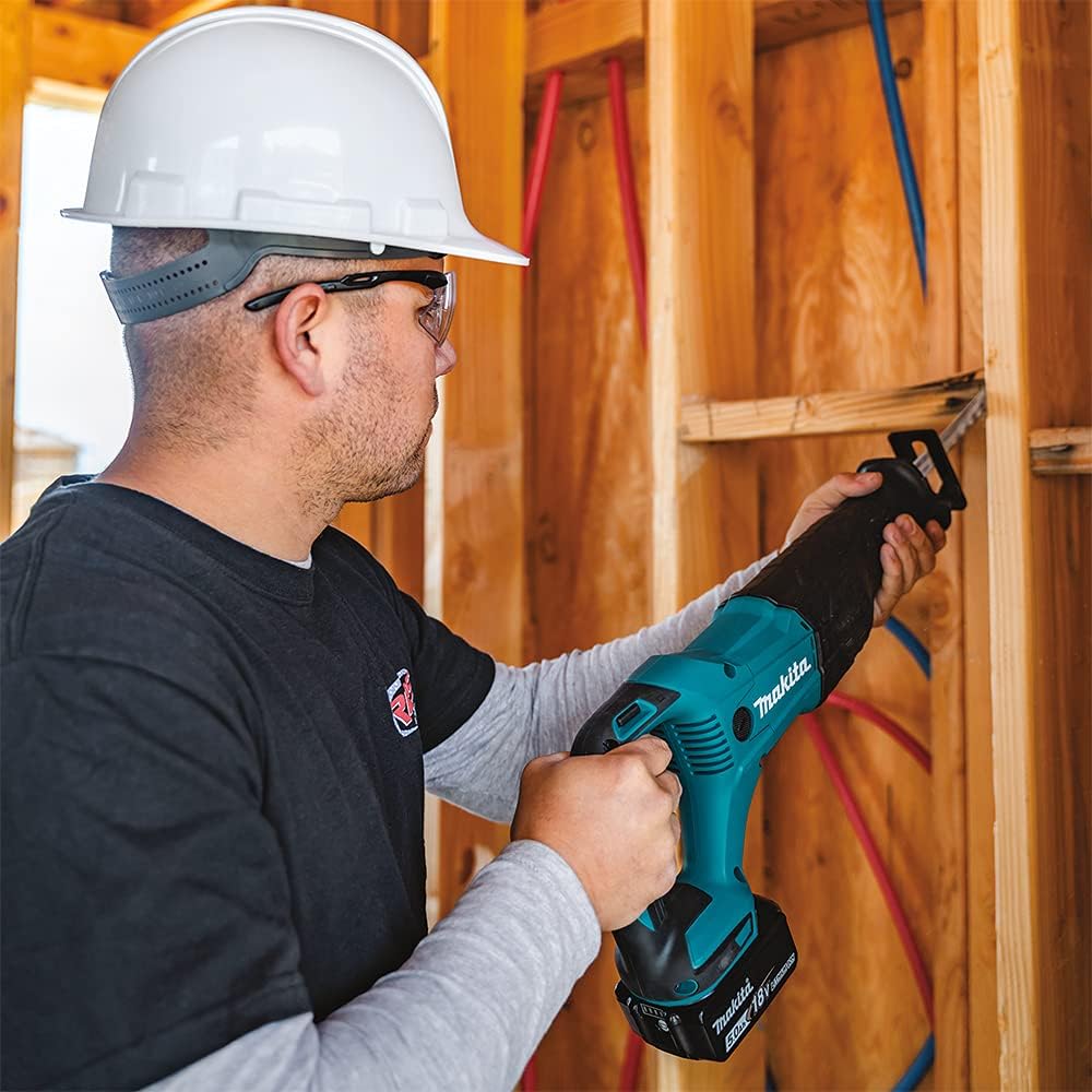 Makita 18V LXT 4PC Combo 4.0Ah Kit with 2 Batteries