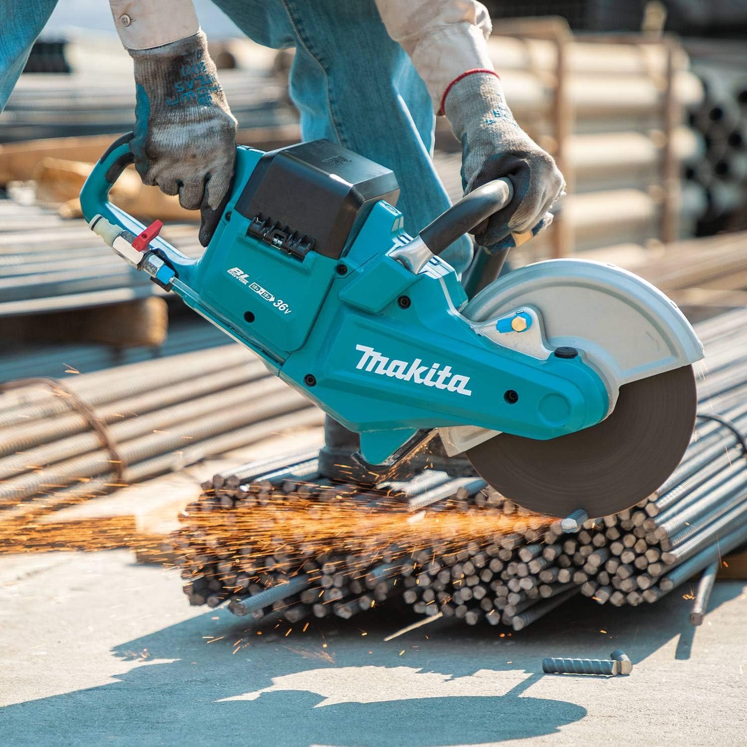 Makita 9" Cordless Power Cutter with Brushless Motor - Outil seul