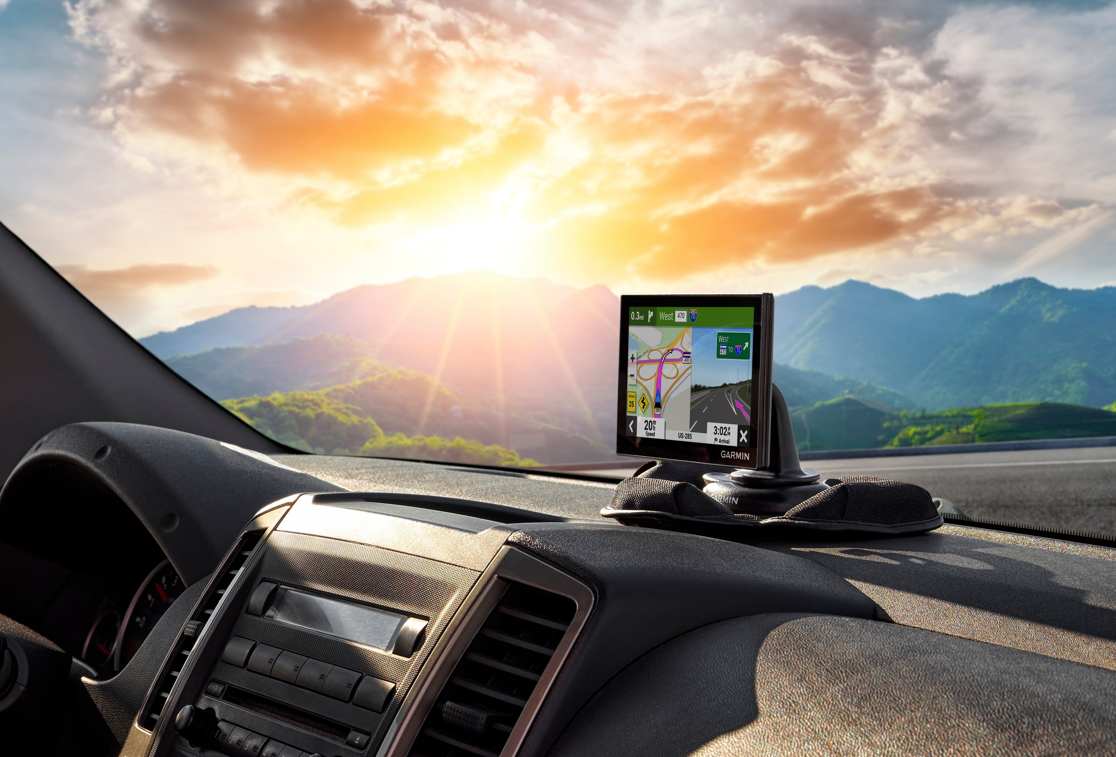Navigateur GPS Garmin 5" Drive 53
