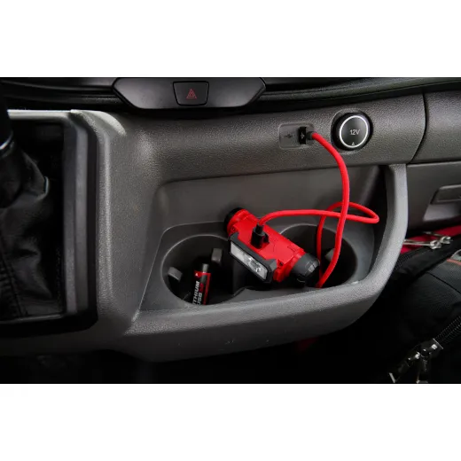 Lampe frontale USB Milwaukee avec 1 batterie et chargeur