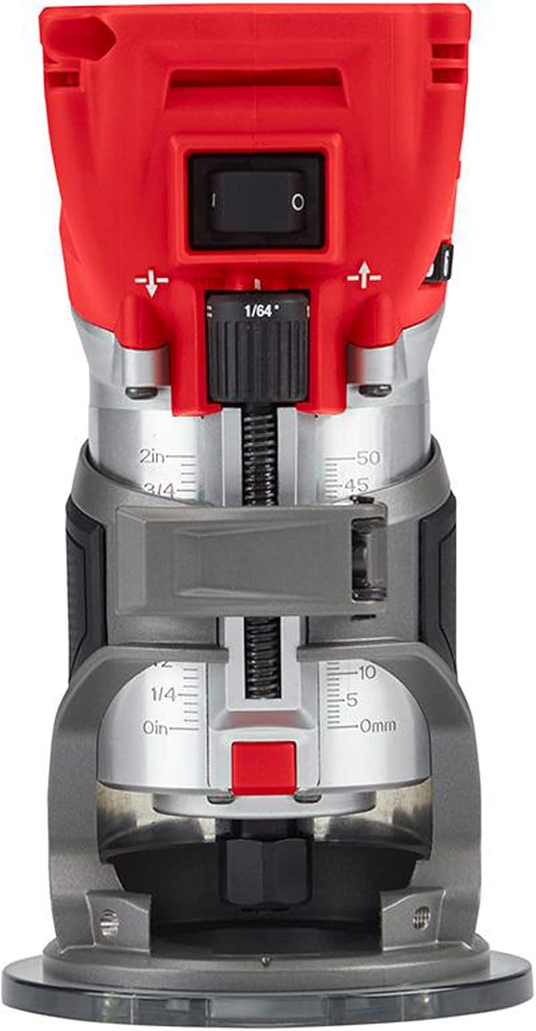 Défonceuse compacte sans fil Milwaukee M18