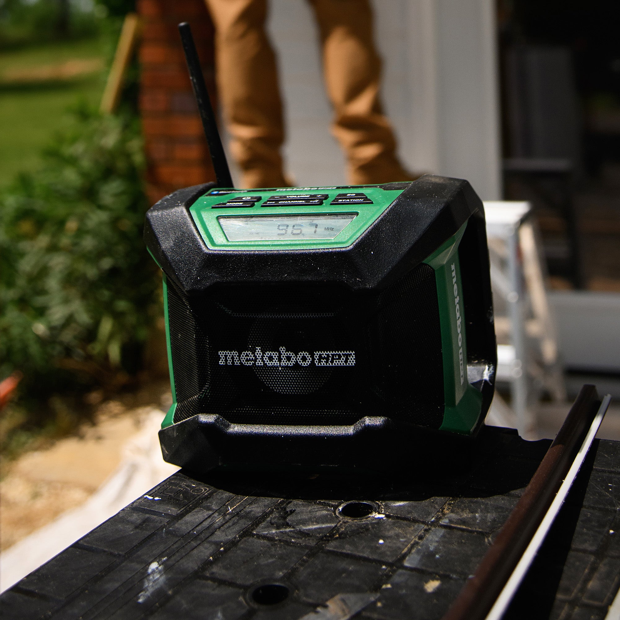 Metabo-UR18DAQ4 HPT 18V Multi Volt Cordless Bluetooth Radio