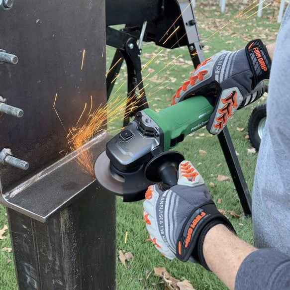 Metabo G12VE2 HPT 4 1/2" 12 Amp avec poignée latérale à 3 positions