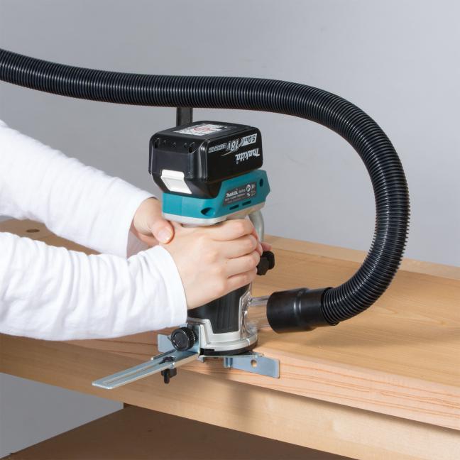 Makita 18V LXT Brushless Router With Dust Extraction - Tool only