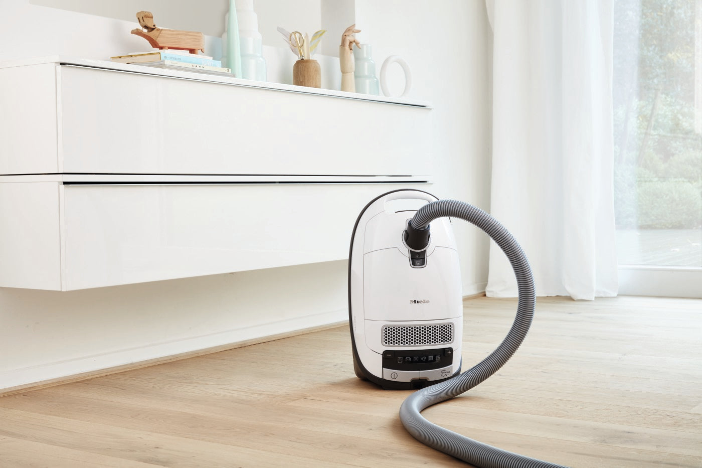 Miele Complete C3 Excellence Vacuum Cleaner - Lotus White