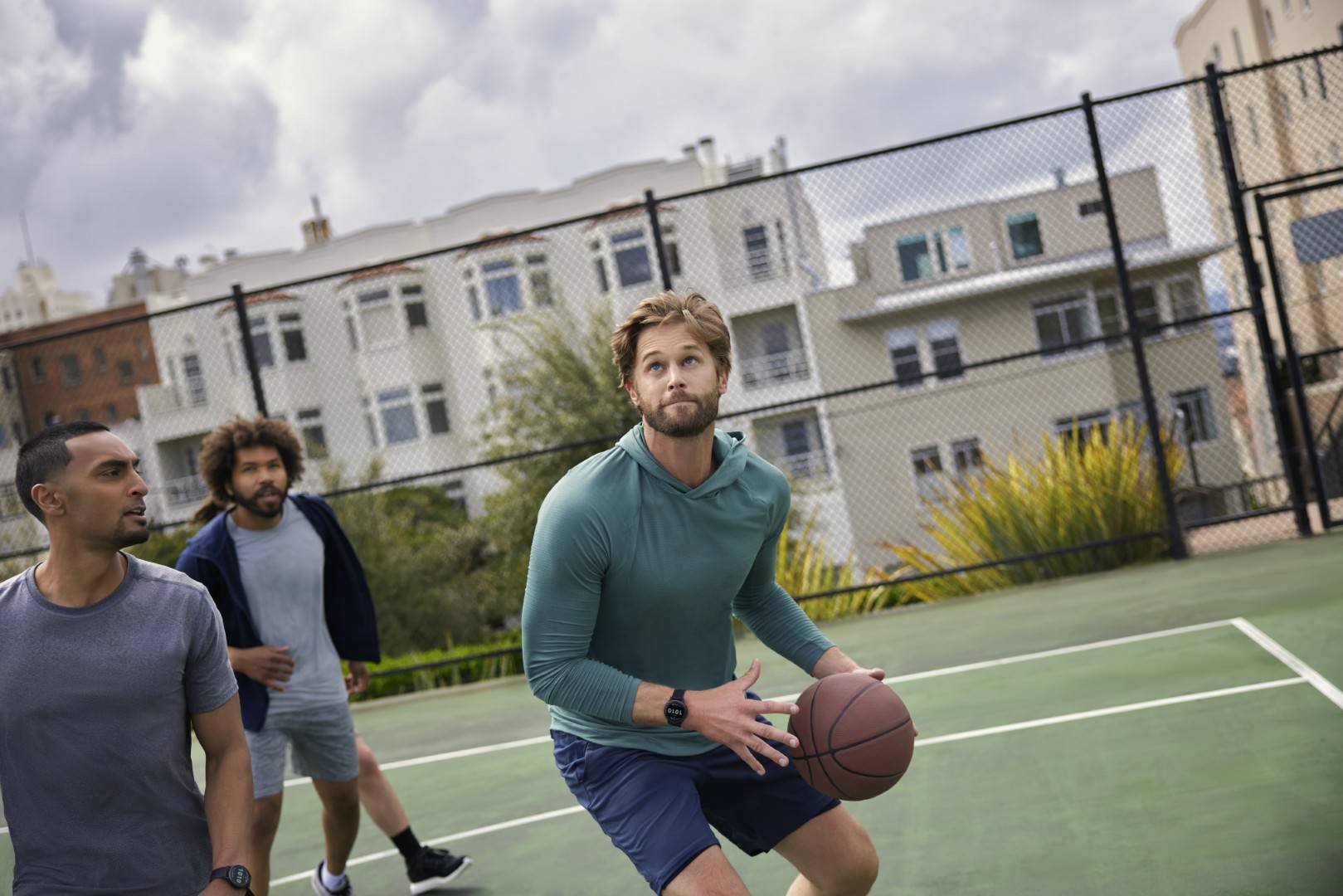 Garmin Smartwatch Vivoactive with GPS - Black - Refurbished