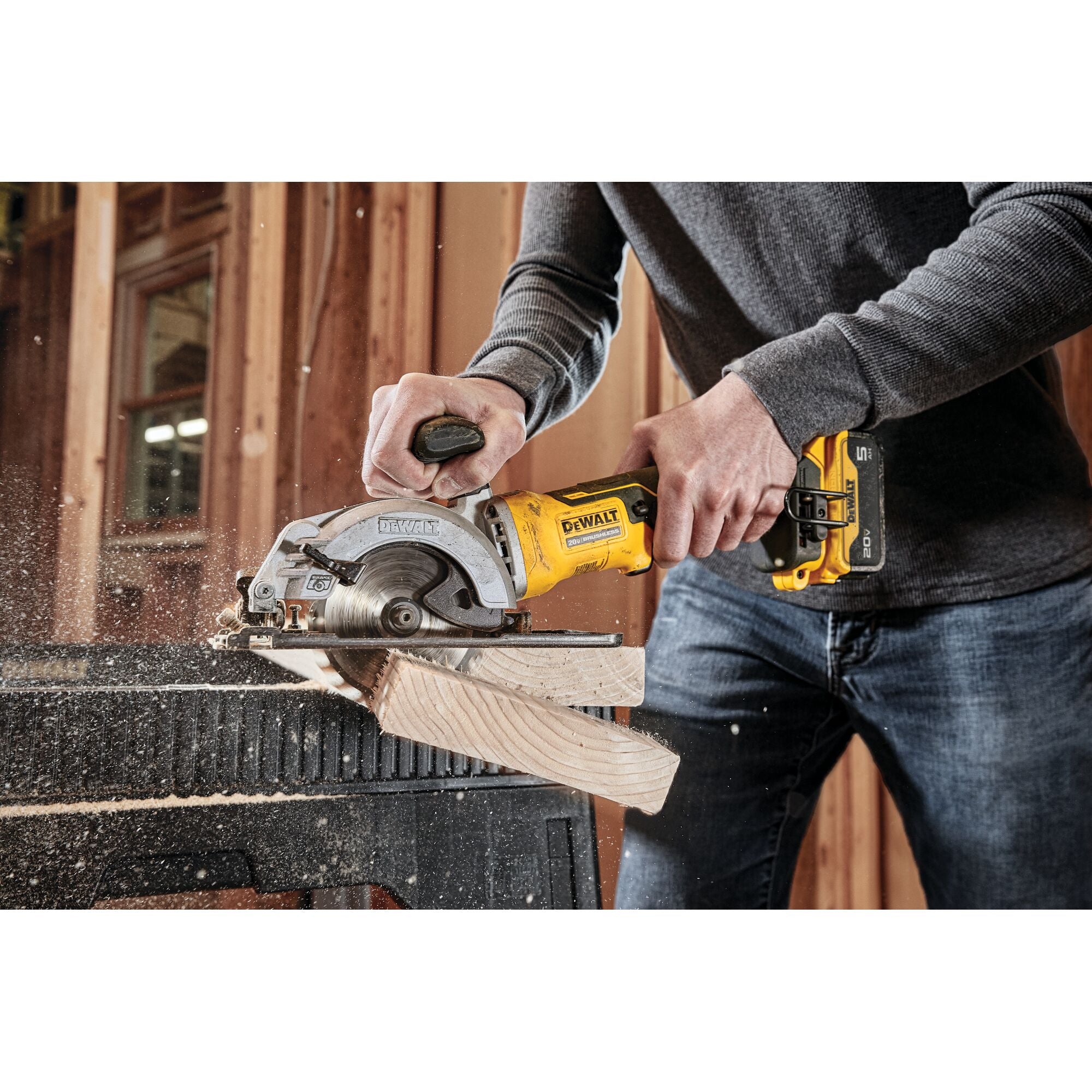 Dewalt 20V Cordless Circular Saw with Brake Kit