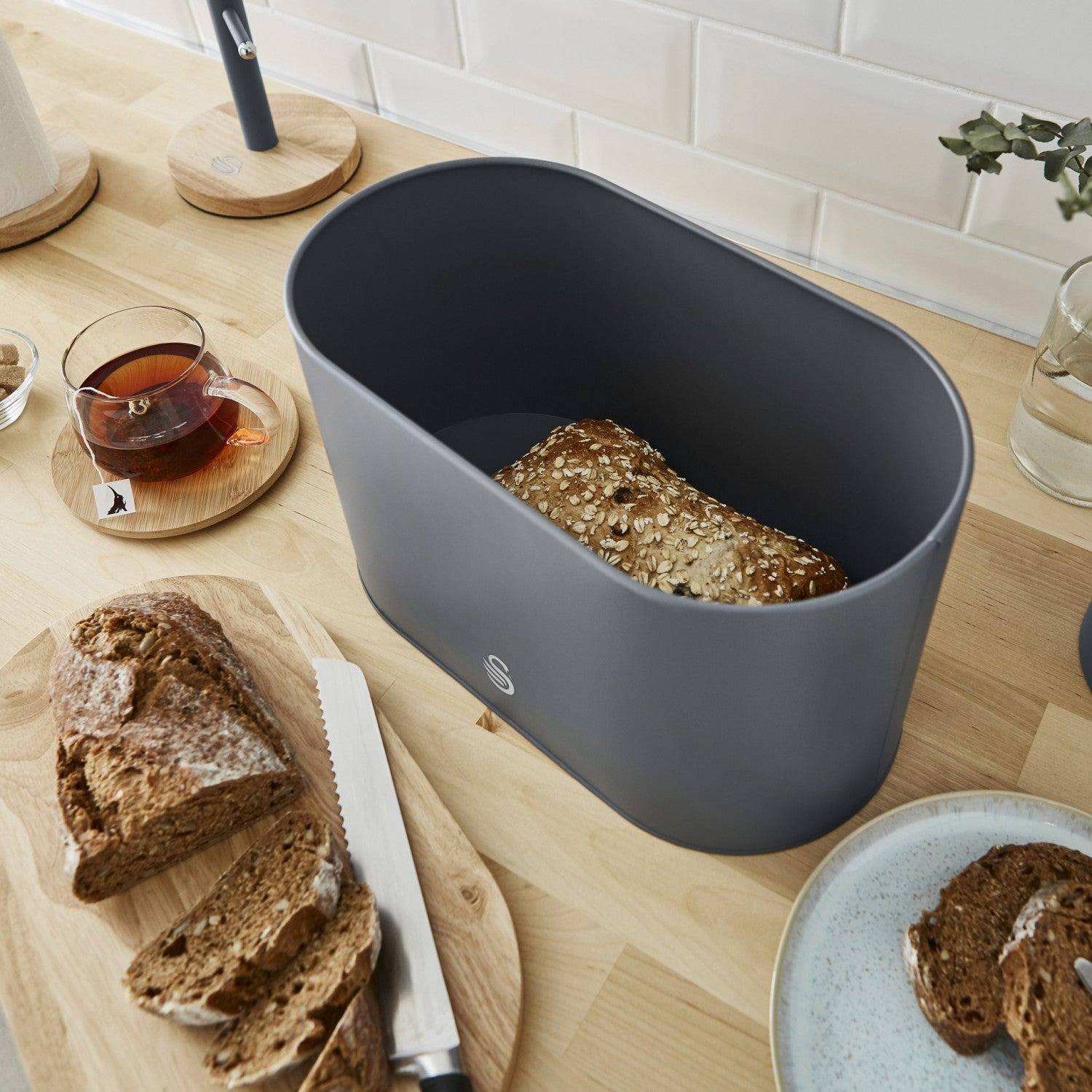 Swan Nordic Bread Bin with Cutting Board - Grey