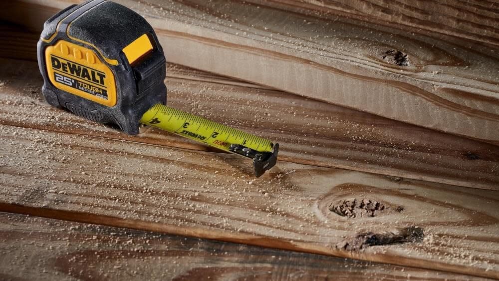 Dewalt 25Ft x 1 1/4" Tough Tape