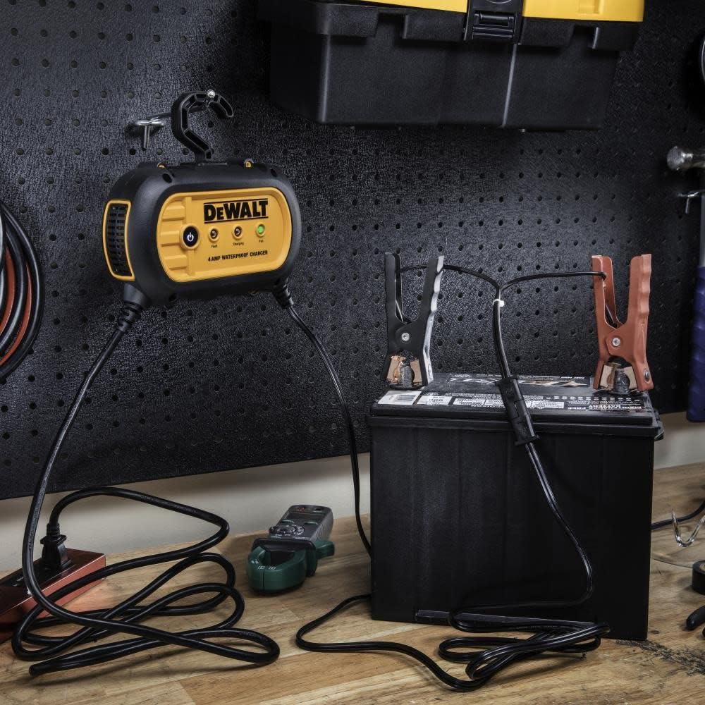 Dewalt Fully Automatic 4 Amp 12V Waterproof Battery Charger/Maintainer