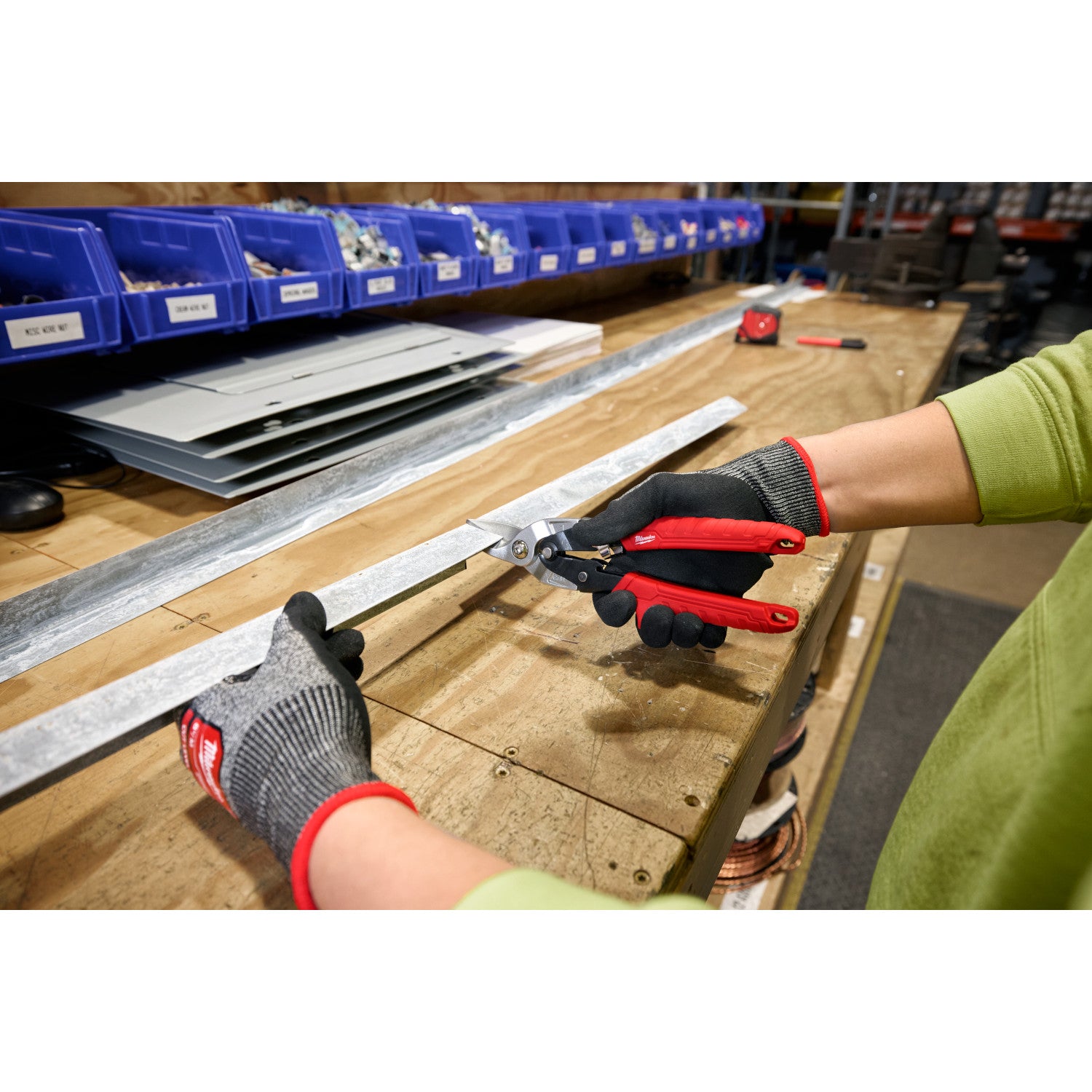 Left Cutting Aviation Snips