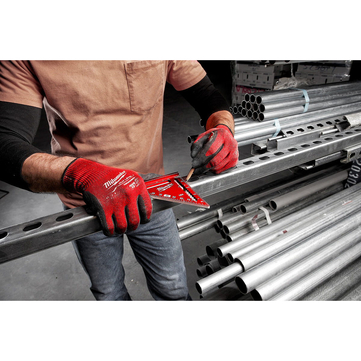 Milwaukee 4-1/2" Trim Square