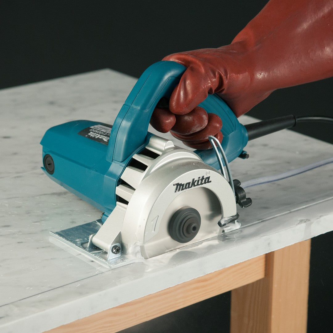 Makita 4 3/8" Masonry Saw
