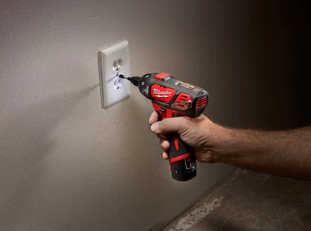 Milwaukee 12V Lithium-Ion 1/4" Hex Cordless Screwdriver Kit