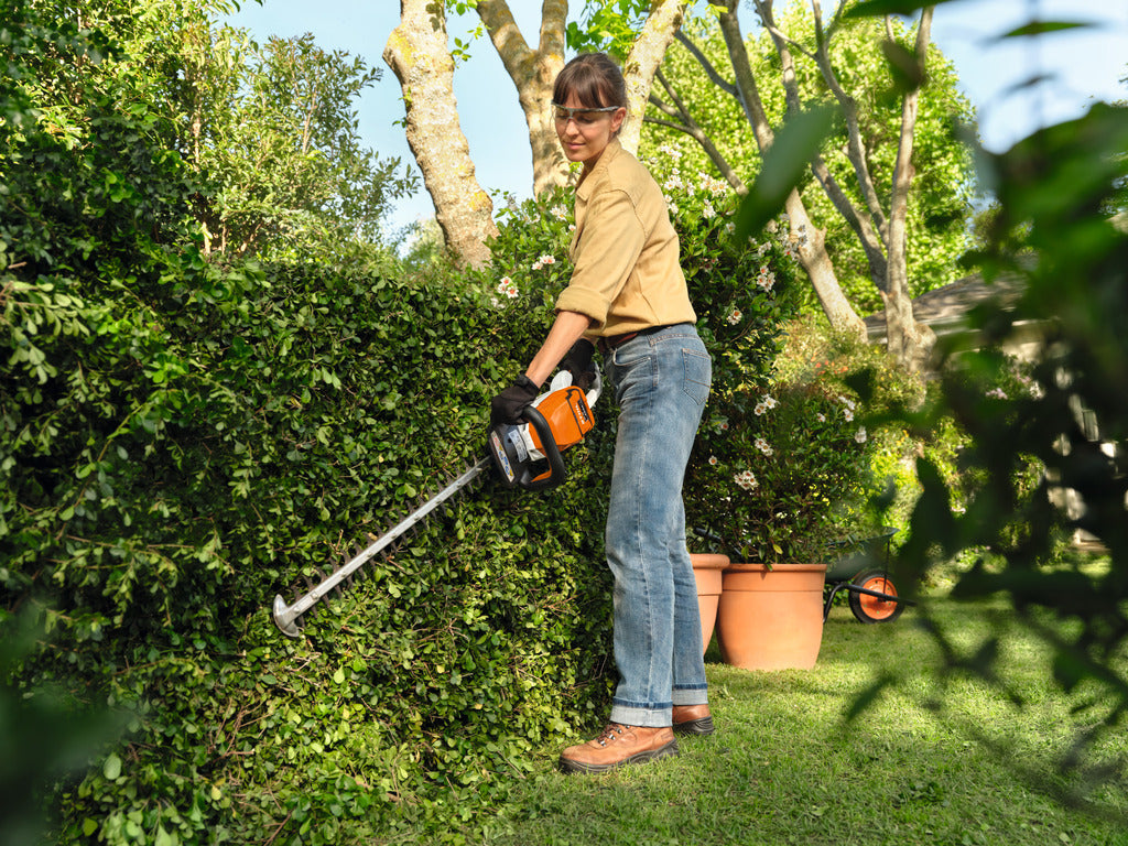 Stihl HSA 60 Hedge Trimmer 24"
