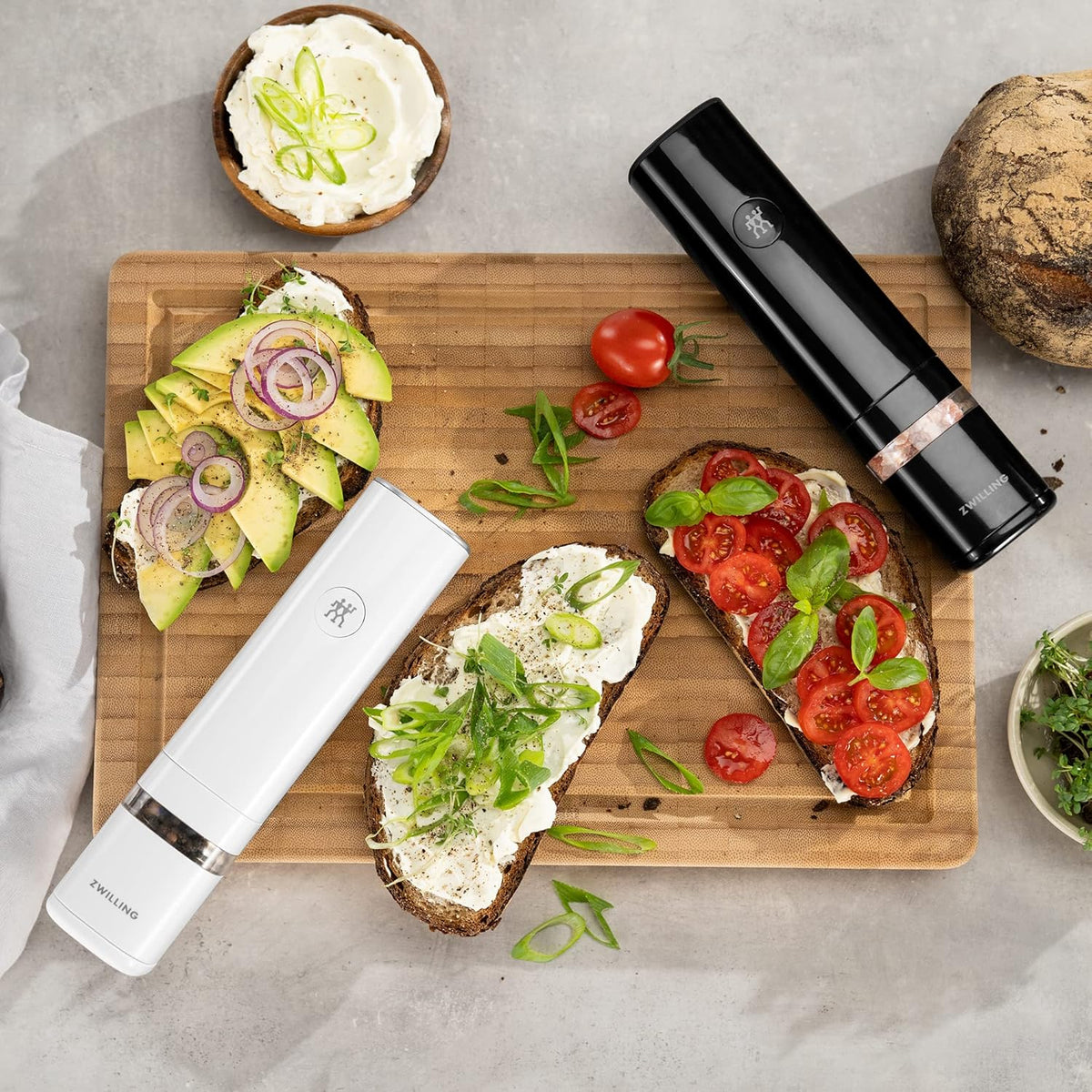 Zwilling Enfinigy Electric Salt & Pepper Mill Set - 2 Pc