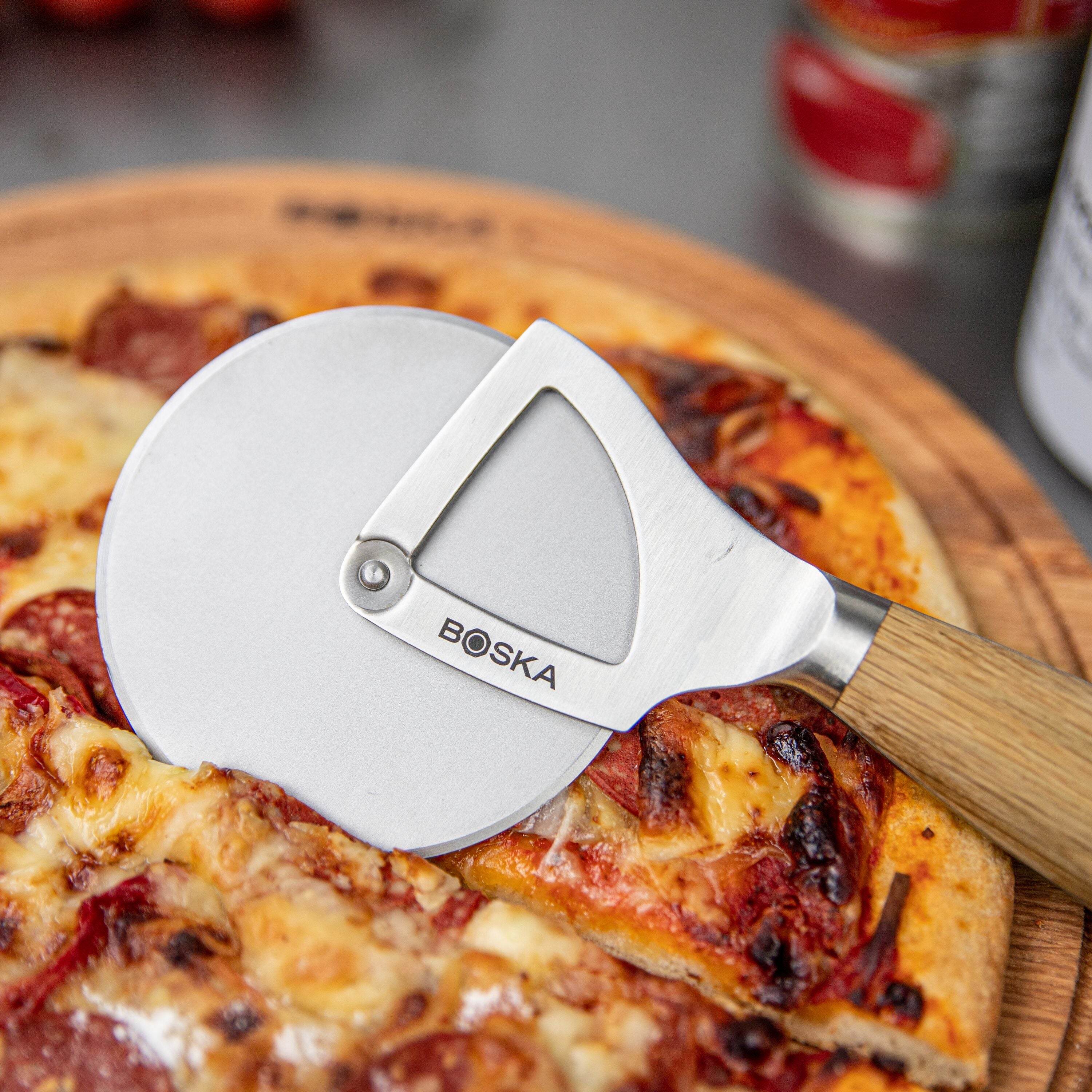 Boska Oslo + Pizza Wheel