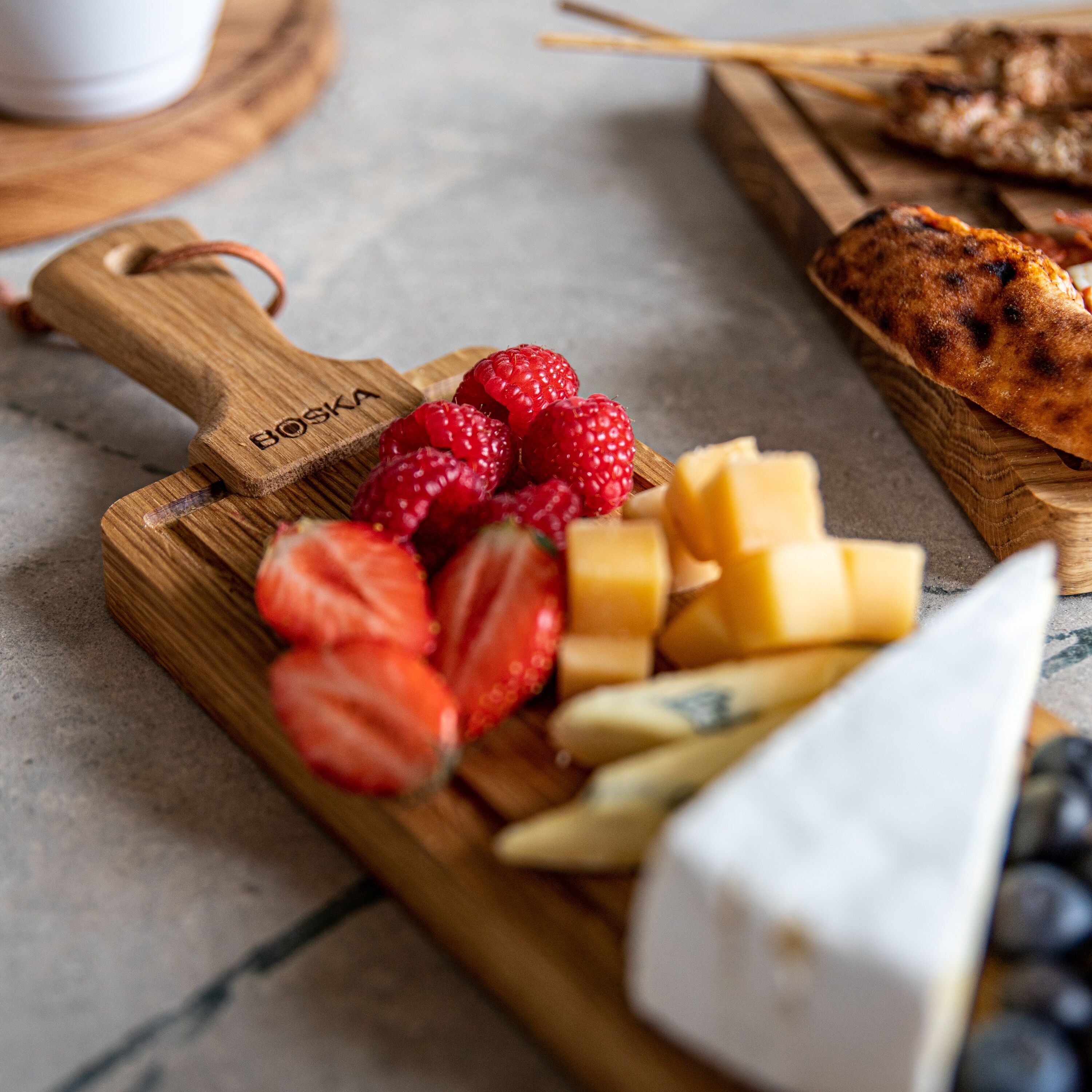 Boska Friends Serving Board - Small