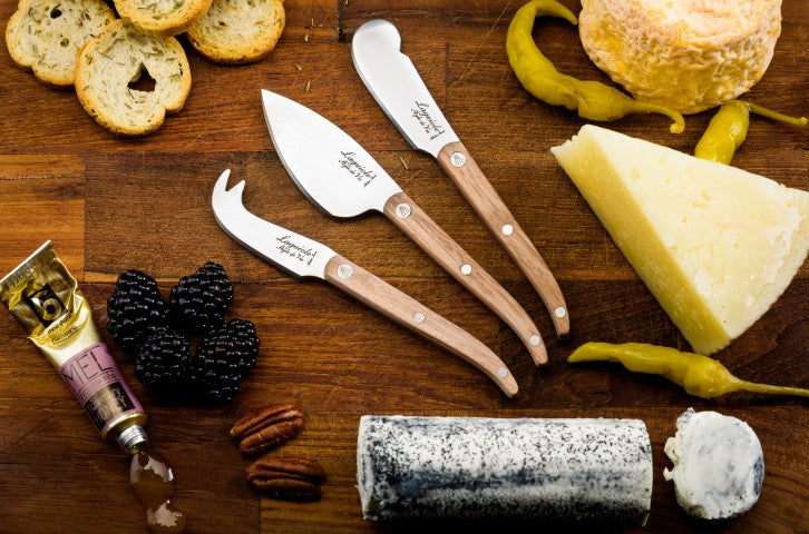 Laguiole Innovation Collection - Cheese Knives Set of 3 - Oak Wood