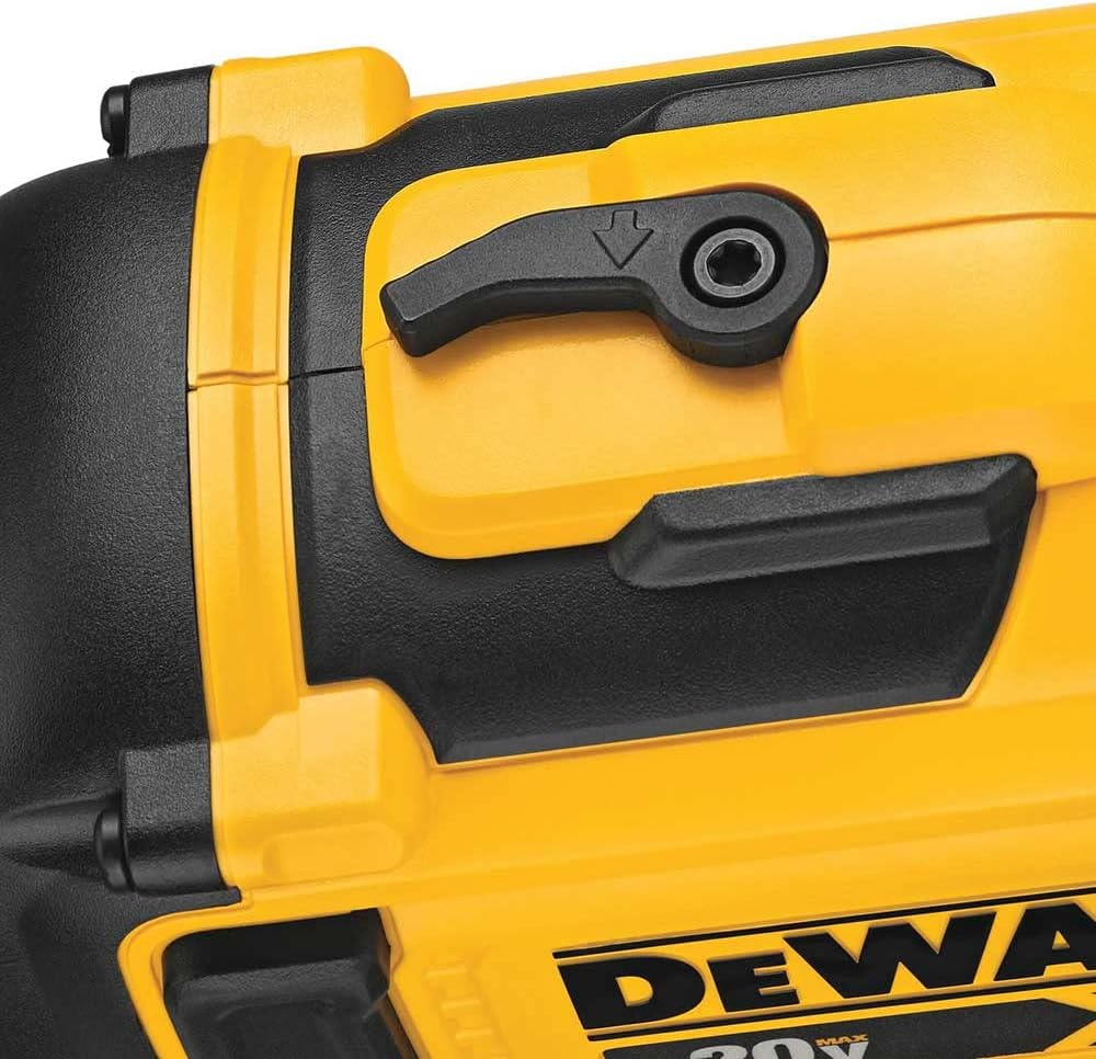 Cloueur de toiture en bobine sans fil Dewalt, 20 V maximum, 15 degrés