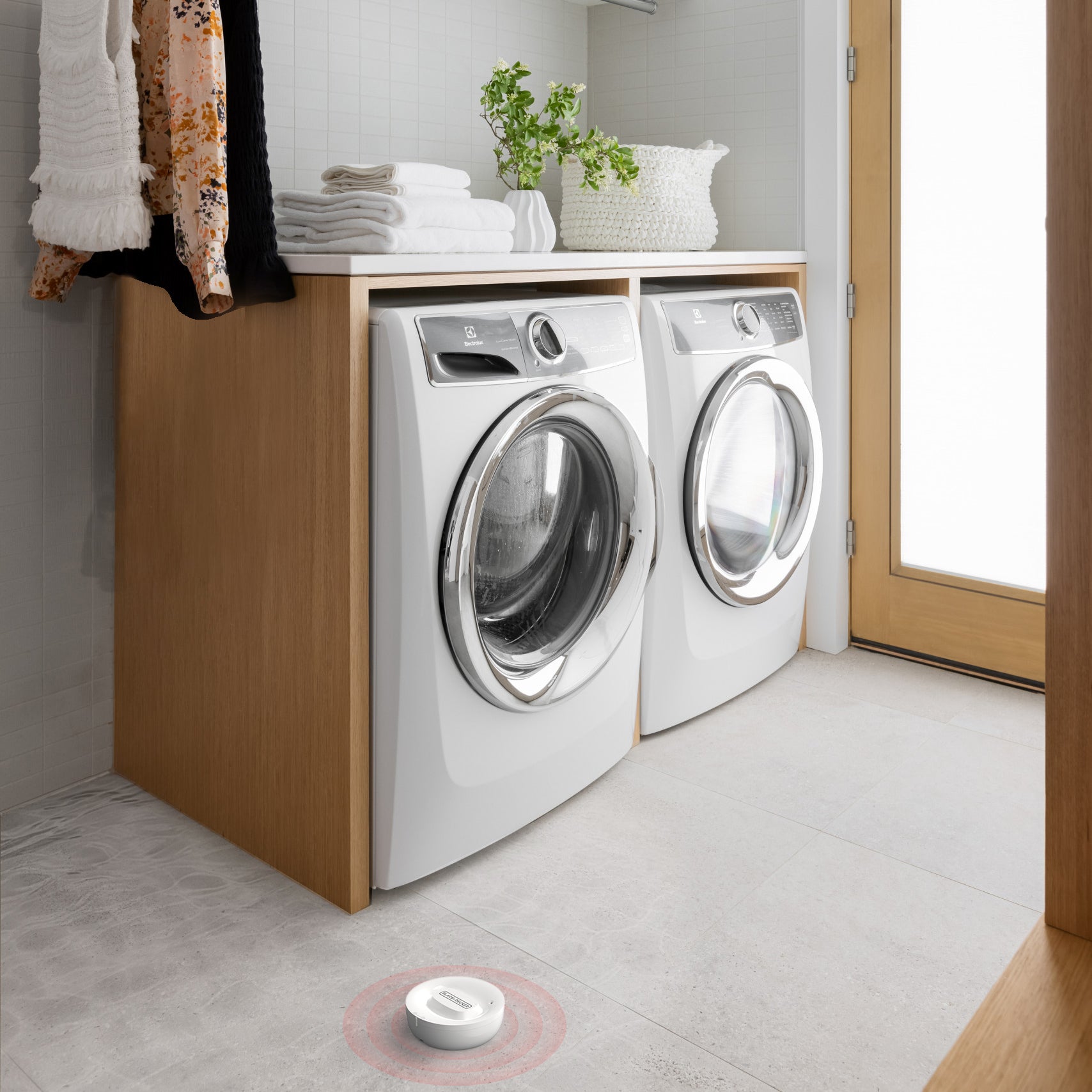 Détecteur d'eau Wi-Fi intelligent Black & Decker