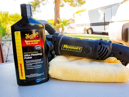Polissage de finition Ultra Mirror Glaze de Meguiar's