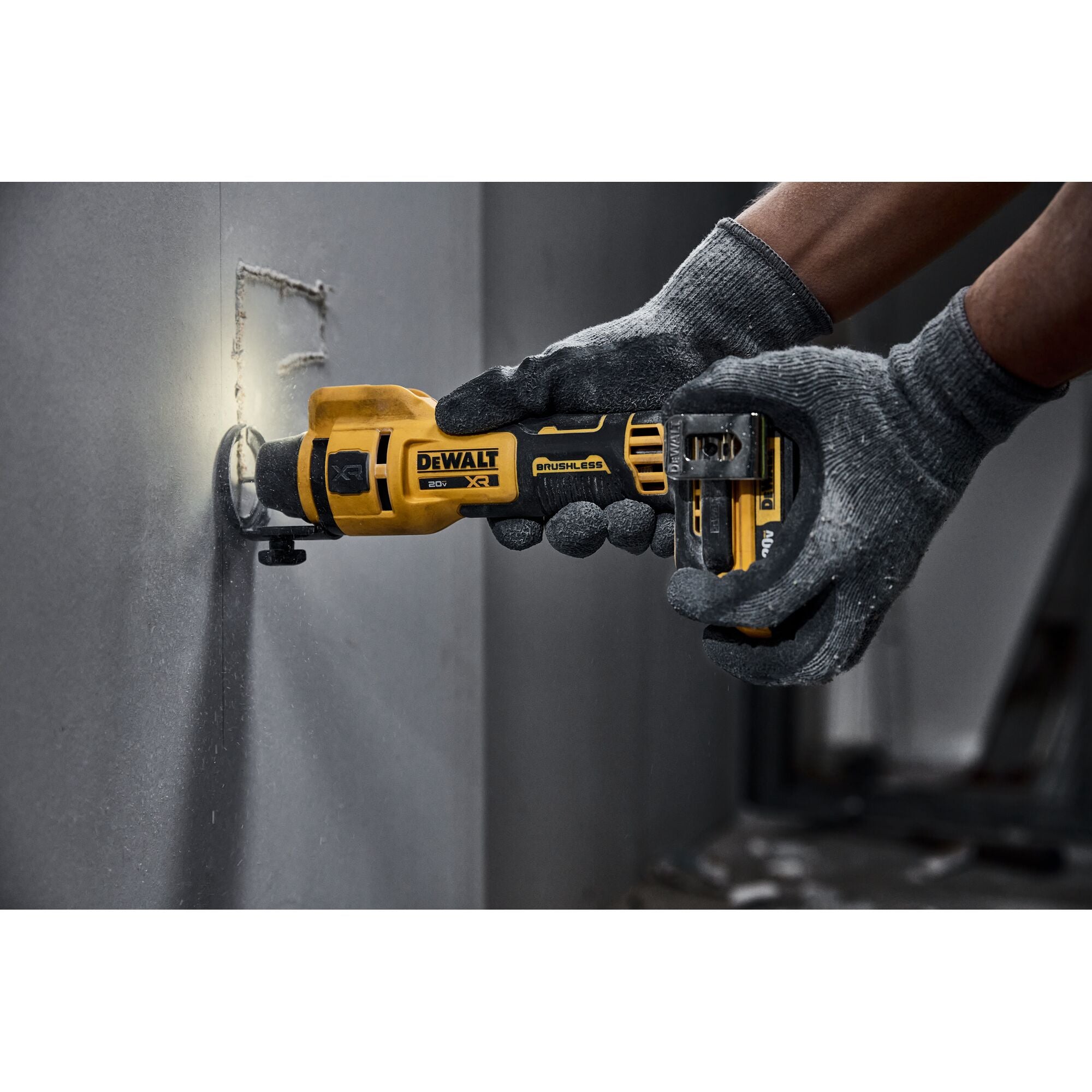 Dewalt 20V Max Li-Ion Bl Cordless Cut Out Tool