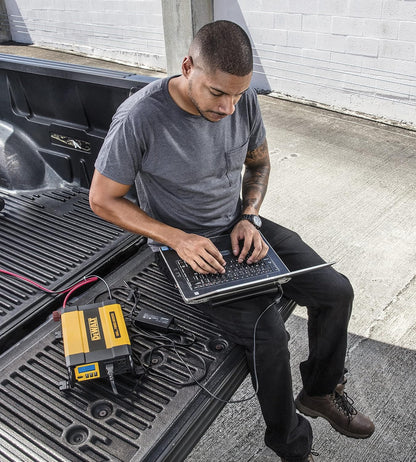 Dewalt Power Inverter 1000W Car Converter with LCD Display - Dual 120V AC Outlets