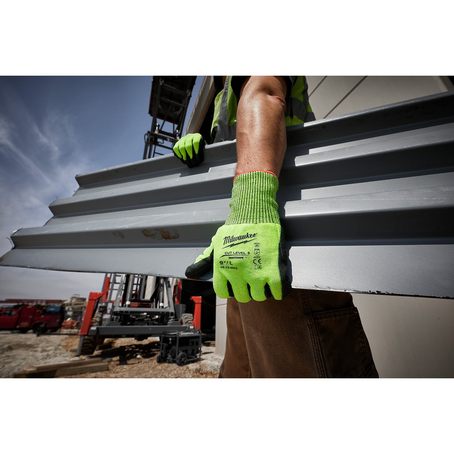 High Visibility Cut Level 5 Polyurethane Dipped Gloves - L