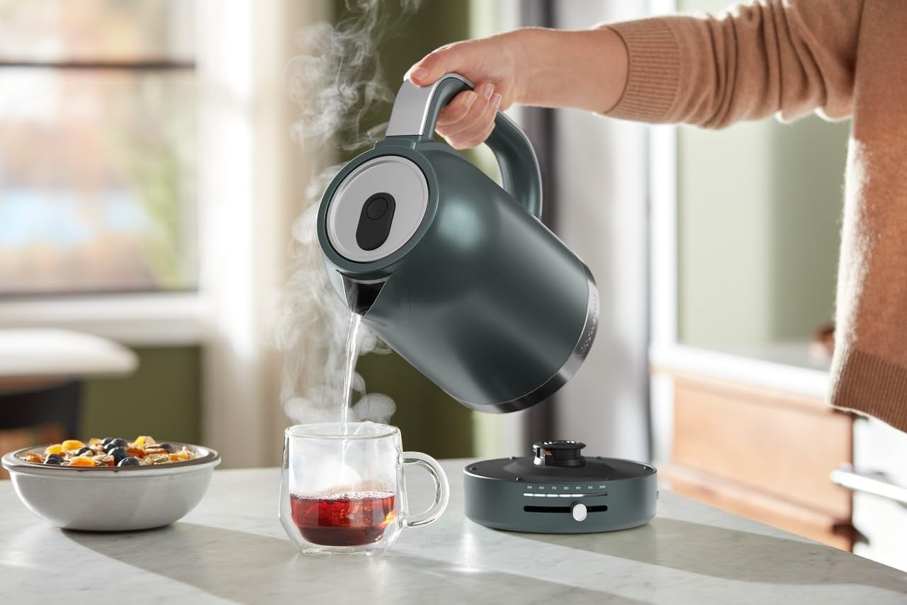 KitchenAid 1.7 Liter Electric Kettle - Juniper