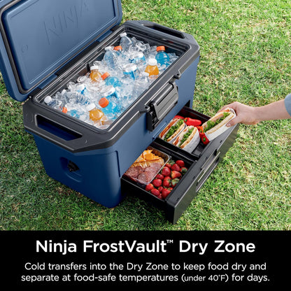 Ninja  FrostVault Hard Cooler - Lakeshore Blue