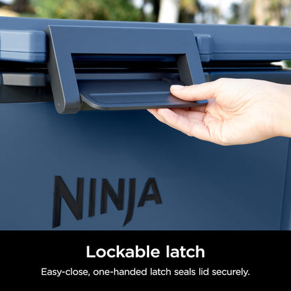 Ninja  FrostVault Hard Cooler - Lakeshore Blue