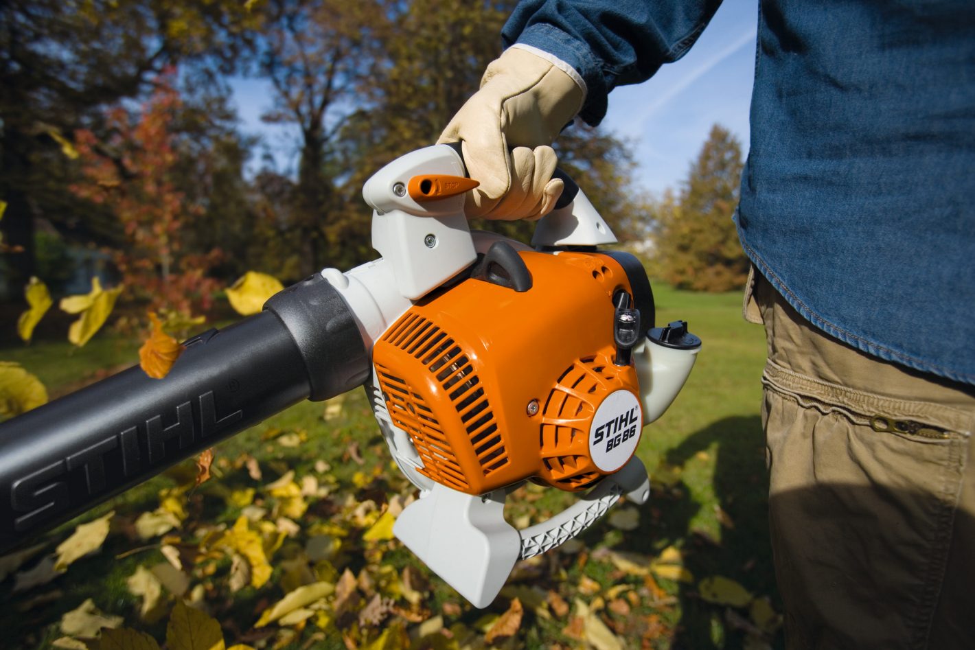 Stihl BG86 Handheld Gas Leaf Blower