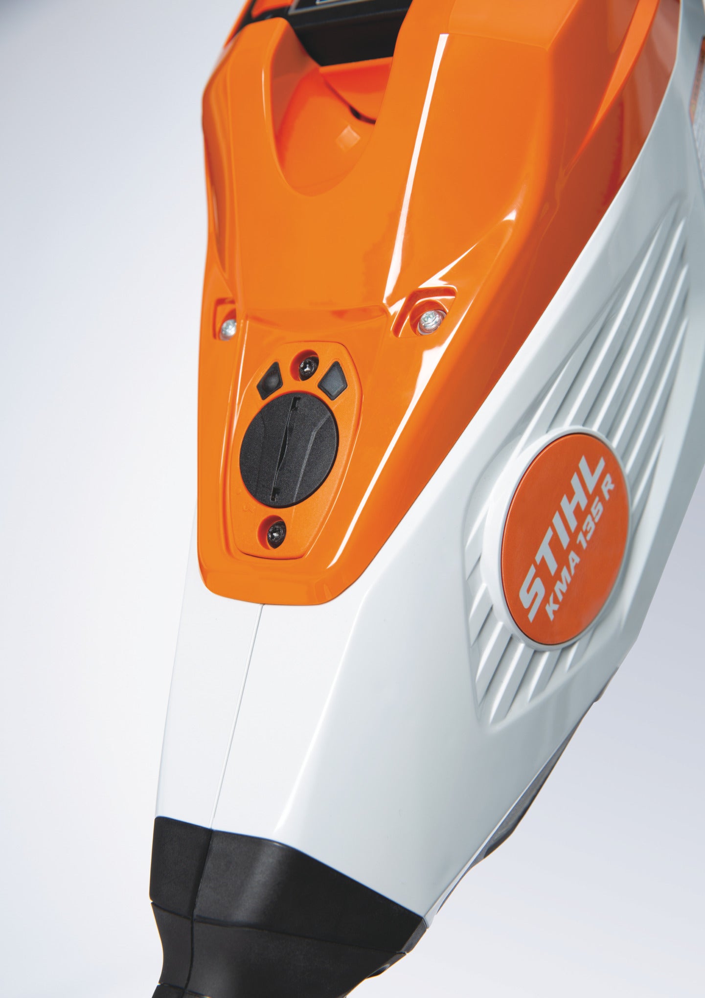 Stihl Kma 135R Battery KombiMotor - Tool Only