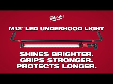 Lumière M12 sous le capot